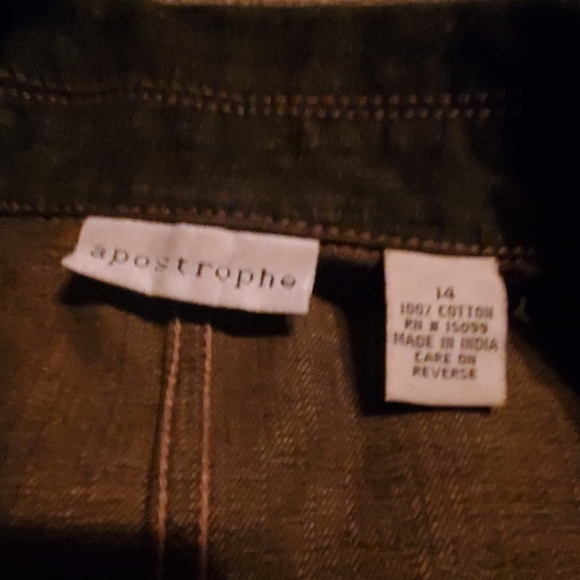 Great womans jean set. Very nice. Like new! - Picture 4 of 4